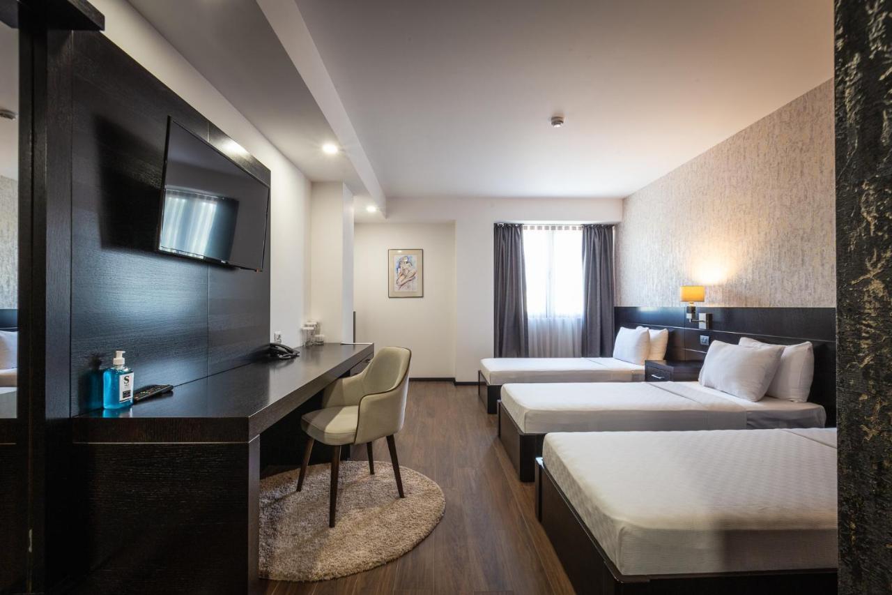 Hotel Sky Gevgelija Exteriör bild Deluxe Room